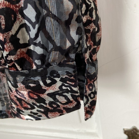 VTG 90s animal print sheer blouse - Picture 3 of 5